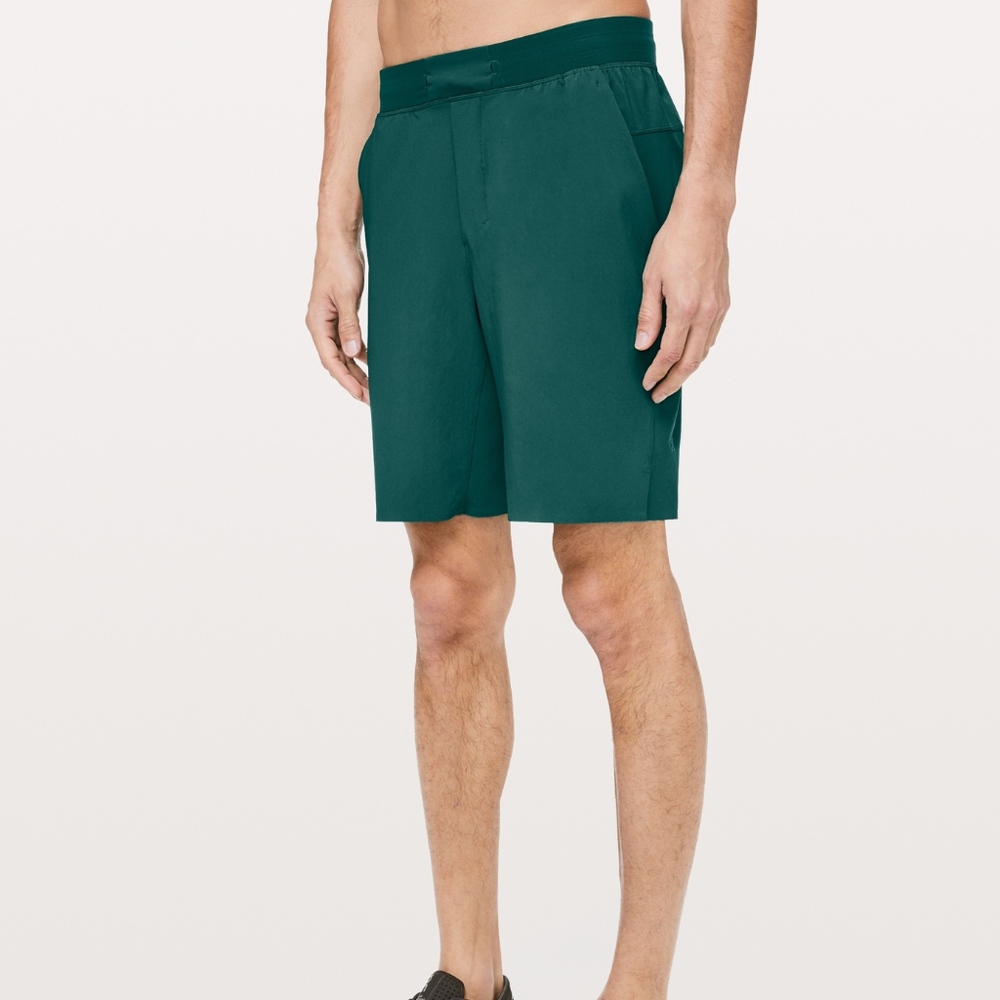 T.H.E. Short License to Train 9" *Linerless